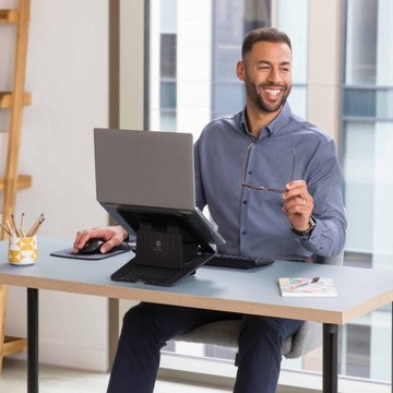 Подставка для ноутбука Fellowes Breyta, черная