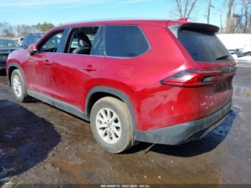 Toyota 2024 Toyota Grand Highlander XLE 2024 2.4 Benzyna 265KM, zdjęcie 3