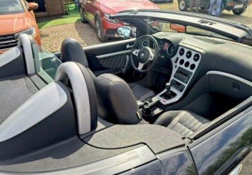 Alfa Romeo Spider IV 2007 Alfa Romeo Spider Alfa Romeo Spider 2.2 JTS 16V Exclusive 2.2 Benzyna 185KM, zdjęcie 7