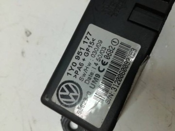 SENZOR SENSOR POHYBU 1Y0951177 VW NEW BEETLE I