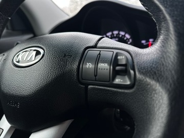 Kia Sportage III SUV 1.6 GDI 135KM 2012 KIA SPORTAGE 1.6 BENZYNA 136 KM*KLIMA*TEMPOMAT*PODGRZ FOTELE*NISKI PRZEBIEG, zdjęcie 13