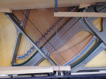 Пианино Германия черный оригинал ** Ronisch M118 ** для готовых 80 -х годов