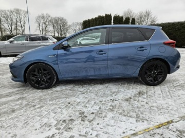 Toyota Auris II Hatchback 5d Facelifting 1.8 Hybrid 136KM 2017 Toyota Auris 1,8 Hybryda 136KM automat kamera, zdjęcie 19