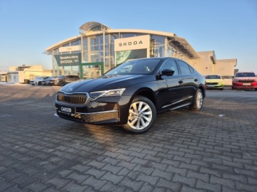Skoda Octavia IV Liftback 1.5 TSI EVO 150KM 2026 Skoda Octavia DRIVE 1.5 TSI DSG Auto z placu