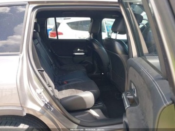 Mercedes GLB 2021 Mercedes-Benz GLB 250 2021 2.0l 2.0 Benzyna 221KM, zdjęcie 13