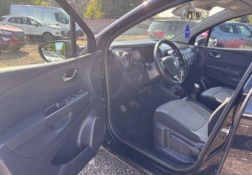 Renault Captur I Crossover 0.9 Energy TCe 90KM 2015 Renault Captur 0.9B 90KM ksiazka navi bezwypadkowy Benzyna 90KM, zdjęcie 9