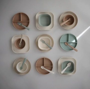 Ложки силиконовые MUSHIE 2 шт. слоновая кость