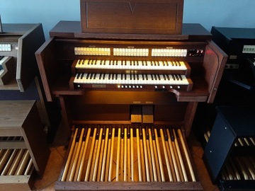 ЦИФРОВОЙ ЦЕРКОВНЫЙ ОРГАН VISCOUNT-DOMUS PRESTIGE 20 DELUXE