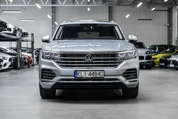 Volkswagen Touareg III SUV 3.0 V6 SCR TDI 286KM 2020 Volkswagen Touareg 3.0 TDI 286KM 4Motion, zdjęcie 4