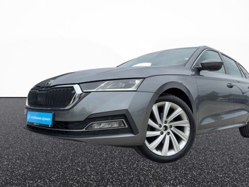 Skoda Octavia IV Scout 1.5 TSI ACT 150KM 2022 Skoda Octavia Virtual Cockpit, tempomat, kamera cofania 1.5 Benzyna 150KM, zdjęcie 7