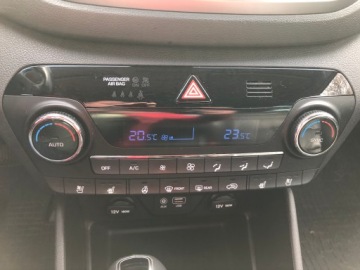 Hyundai Tucson III SUV 1.6 T-GDI 177KM 2017 HYUNDAI TUCSON 1.6 T-GDI 4X4 AUTOMAT FULL OPCJA 1 WŁAŚCICIEL BEZWYPADKOWY, zdjęcie 24