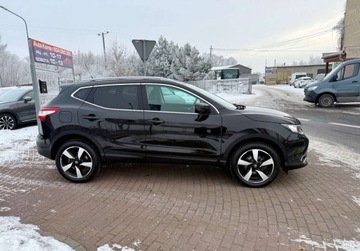 Nissan Qashqai II Crossover 1.6 dCi 130KM 2017 Nissan Qashqai 1.6Dci AUTOMAT Navi Kamera 360 Extra stan 1.6 Diesel, zdjęcie 25