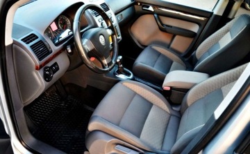 Volkswagen Touran II 2.0 TDI 170KM 2010 Volkswagen Touran Cross Ksenon Szyberdach 7-osobowe Nowy rozrzad, 2.0, zdjęcie 23