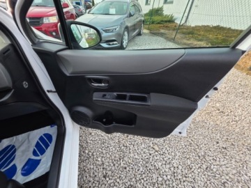 Toyota Yaris III Hatchback 5d Facelifting 1.0 VVT-i 69KM 2014 Toyota Yaris 1.0 69Ps 5Drz Biala Klimatyzacja Elektryka Alu Piekna Gwaranc, zdjęcie 21