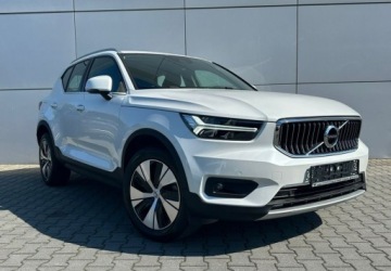 Volvo XC40 Crossover Plug-In 1.5 T5 Plug-in Hybrid 262KM 2020 Volvo XC 40 Harman Navi Kamera FV 23 1.5 Hybryda Plug-in 262KM, zdjęcie 5