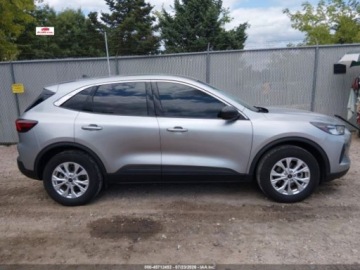 Ford Escape III 2024 Ford Escape 2024r., 4x4, 1.5L 1.5 Benzyna 180KM, zdjęcie 4