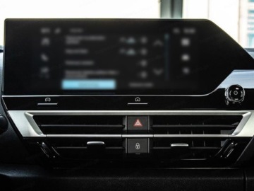 Citroen C4 IV 2025 Od ręki - Plus eDCT6 1.2 mHEV 145KM / Pakiet Zimowy, zdjęcie 8