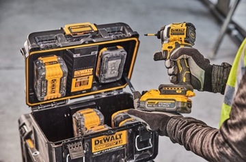 DeWALT DWST83471 ЗАРЯДНЫЙ ЧЕХОЛ TOUGHSYSTEM 2.0