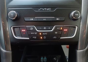 Ford Mondeo V Sedan Facelifting 2.0 EcoBlue 150KM 2021 Ford Mondeo 2.0 EcoBlue 150KM Automat Titanium SalonPL SerwisASO FV23 Gwar, zdjęcie 27