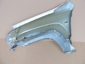 TOYOTA LAND CRUISER 120 2003 2004 КРЫЛО ПРАВОЕ