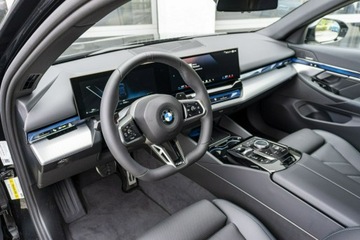 BMW Seria 5 G90-91 Touring 2.0 520d 197KM 2025 BMW 520 xDrive Sedan - DEMO - Koła zimowe w, zdjęcie 8