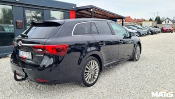 Toyota Avensis III Sedan Facelifting 2015 1.8 Valvematic 147KM 2016 Toyota Avensis 1.8BENZ manual Navi climatronic bi xenony Nowe Sprzeglo, zdjęcie 1