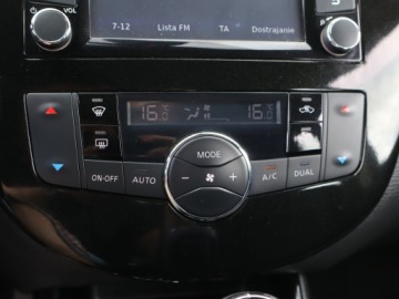 Nissan Pulsar 1.2 DIG-T 115KM 2015 Nissan Pulsar 1.2 DIG-T, Serwis ASO, Automat, zdjęcie 11