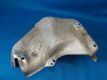 AUDI A4 B9 AVANT S-LINE 2018R OSŁONA TERMICZNA LEWY TYŁ 8W0804173