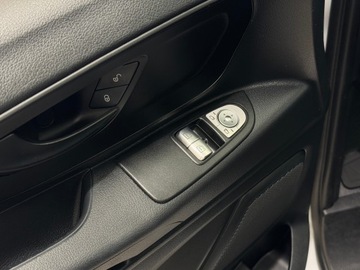 Mercedes Vito W447 2020 Mercedes-Benz Vito Mixto L3 / 1 właściciel / Salon, zdjęcie 19