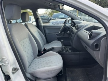 Ford Fiesta VI 1.3 70KM 2002 Ford Fiesta 1.3 benzyna 70KM/5drzwi/Salon Polska, zdjęcie 14