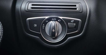 Mercedes GLC C253 2020 Mercedes-Benz GLC 2.0 258KM 4Matic AMG Navi Kamera Panorama Tempomat Gwara, zdjęcie 19