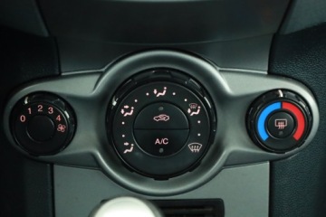 Ford Fiesta VII Van 1.6 Duratorq TDCi 90KM 2009 Ford Fiesta 1.6 TDCi, Klima, zdjęcie 9