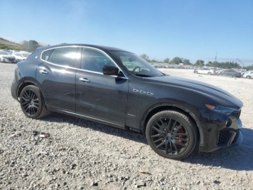 Maserati Levante 2021 Maserati Levante S Sport 2021 3.0l 3.0 Benzyna 424KM, zdjęcie 4