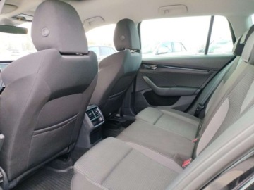 Skoda Octavia IV Liftback 1.5 TSI EVO 150KM 2022 Skoda Octavia 1.5 Benzyna 150KM, zdjęcie 11