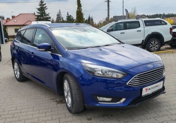 Ford Focus III Kombi Facelifting 1.0 EcoBoost 125KM 2016 Ford Focus SW swiezo sprowadzone, zarejestrowane Benzyna 125KM, zdjęcie 10