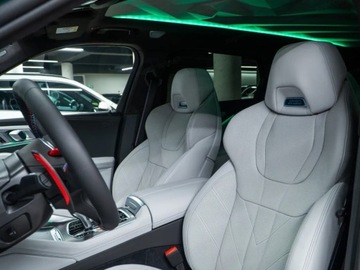 BMW XM SUV Plug-In 3.0 50e 476KM 2025 BMW XM 50e Suv 3.0 (476KM) 2025, zdjęcie 5