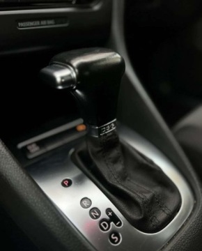 Volkswagen Golf VI Hatchback 5d 1.4 TSI 122KM 2009 Volkswagen Golf AUTOMAT DSG Hak Niski przebieg Warszawa 1.4 Benzyna 122KM, zdjęcie 19