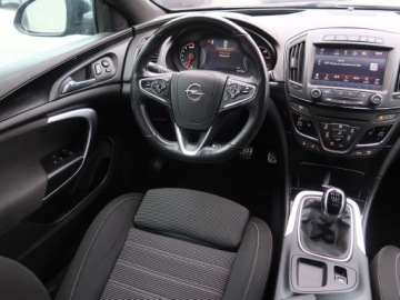 Opel Insignia I Hatchback Facelifting 1.6 Turbo ECOTEC 170KM 2015 Opel Insignia 1.6 Turbo, Salon Polska, Serwis ASO, zdjęcie 6