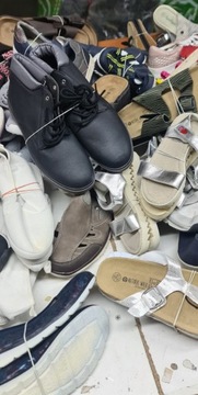 ВЫСТАВОЧНАЯ ОБУВЬ MIX 39 зл/КГ