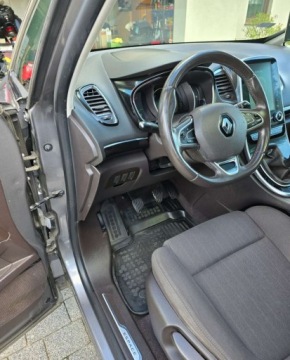 Renault Espace V Van 1.6 Energy dCi 130KM 2016 Renault Espace Renault Espace Energy dCi 130 Business 1.6 Diesel 130KM, zdjęcie 13