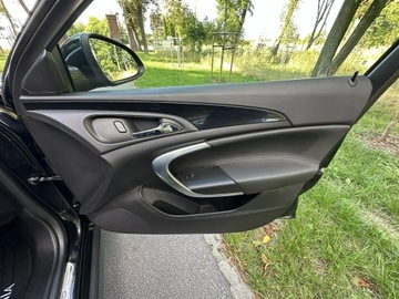 Opel Insignia I Country Tourer 2.0 CDTI Ecotec 163KM 2014 Opel Insignia Country Tourer 2.0 CDTI 163KM Navi, zdjęcie 30