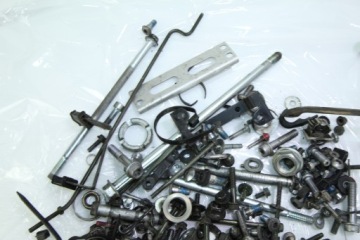 SUZUKI GSX-R 1000 K5 K6 ВИНТЫ