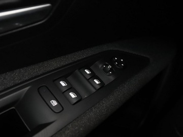 Peugeot 3008 II Crossover Facelifting  1.2 PureTech 130KM 2021 Peugeot 3008 FV23% automat navi kamera grzane, zdjęcie 37