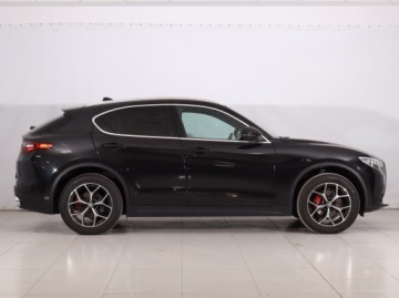Alfa Romeo Stelvio SUV 2.0 Turbo 280KM 2018 Alfa Romeo Stelvio 2.0 Turbo Q4, Salon Polska, zdjęcie 5