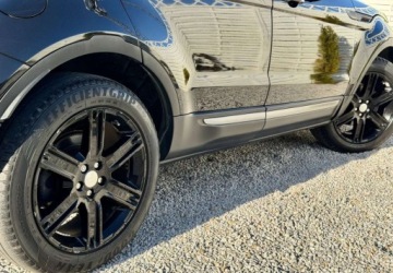 Land Rover Range Rover Evoque I SUV 5d Facelifting 2.0 Si4 240KM 2015 Land Rover Range Rover Evoque Land Rover Range Rover Evoque 2.0Si4 SE 2.0, zdjęcie 27