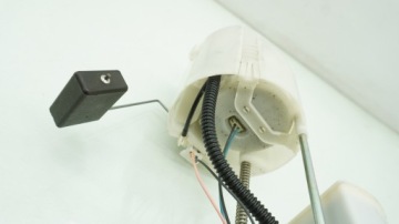 TOYOTA YARIS II 1.3 B ТОПЛИВНЫЙ НАСОС 77020-0D080