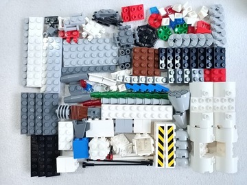 LEGO Space Police 5983 SP Тайный крейсер