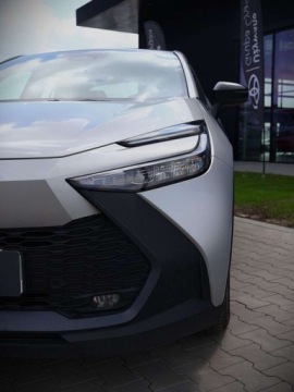 Toyota C-HR II 2025 Toyota C-HR COMFORT 1.8 Hybrid 140 KM 1.8 Hybryda 140KM, zdjęcie 4