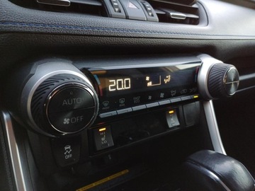 Toyota RAV4 V SUV 2.5 Hybrid Dynamic Force 222KM 2019 Toyota RAV4 2.5 Hybrid Selection 4x4 V (2018-) 2.5, zdjęcie 24