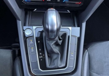 Volkswagen Arteon Fastback Facelifting 2.0 TDI 200KM 2021 Volkswagen Arteon Shooting Brake 2.0TDI 200KM Elegance DSG Kamera Masaz NA, zdjęcie 22